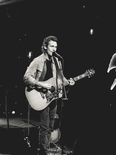 Bastian Baker / Support: Soleroy &middot; Mühle Hunziken