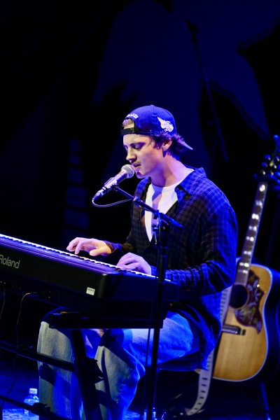 Bastian Baker / Support: Soleroy &middot; Mühle Hunziken