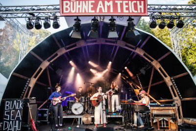 Black Sea Dahu / Support: Nola Kin &middot; Mühle Hunziken