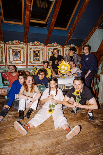Black Sea Dahu / Support: Nola Kin &middot; Mühle Hunziken