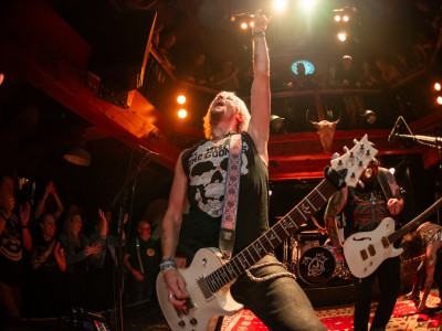 Black Stone Cherry / Support: 10 Years &middot; Mühle Hunziken