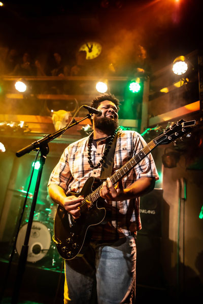 Blues Caravan 2021 mit Jeremiah Johnson, Ryan Perry & Whitney Shay &middot; Mühle Hunziken