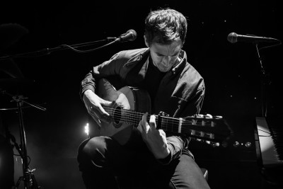 Charlie Cunningham / Support: Lily Lyons &middot; Mühle Hunziken
