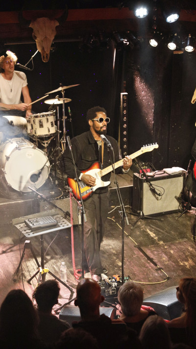 Curtis Harding / Support: Zoey &middot; Mühle Hunziken