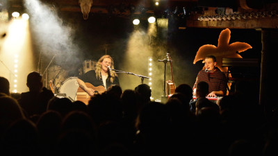 Curtis Harding / Support: Zoey &middot; Mühle Hunziken