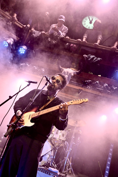 Curtis Harding / Support: Zoey &middot; Mühle Hunziken