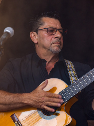Gipsy Kings by Diego Baliardo &middot; Mühle Hunziken