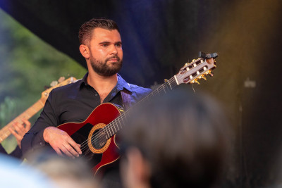 Gipsy Kings by Diego Baliardo &middot; Mühle Hunziken