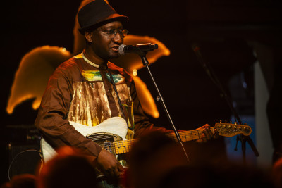 MARIAM sings Amadou & Mariam &middot; Mühle Hunziken