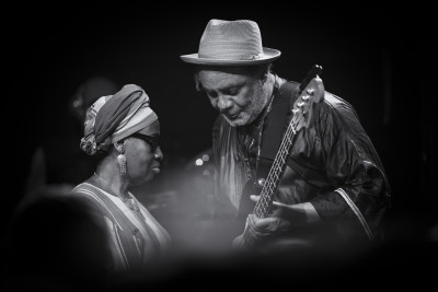 MARIAM sings Amadou & Mariam &middot; Mühle Hunziken