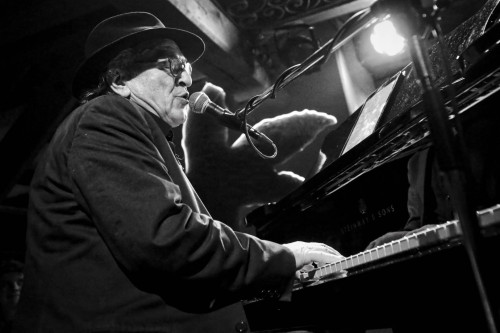 Mimmo Locasciulli / Special Guest: Büne Huber &middot; Mühle Hunziken