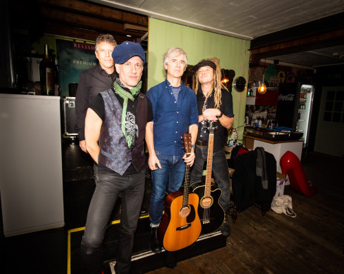 Nada Surf / Support: Kevin Devine &middot; Mühle Hunziken