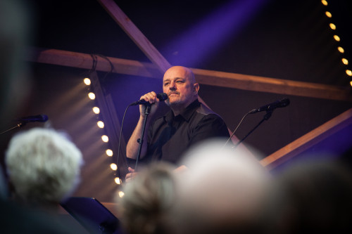 Philipp Fankhauser / Special Guest: Rolf Stahlhofen &middot; Mühle Hunziken