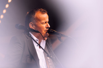 Philipp Fankhauser / Special Guest: Rolf Stahlhofen &middot; Mühle Hunziken