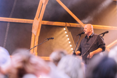 Philipp Fankhauser / Special Guest: Rolf Stahlhofen &middot; Mühle Hunziken