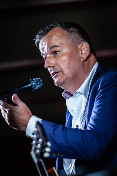 Philipp Fankhauser / Special Guest: Lucky Wüthrich &middot; Mühle Hunziken