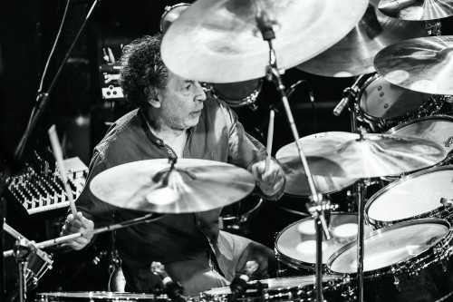 Simon Phillips &middot; Mühle Hunziken
