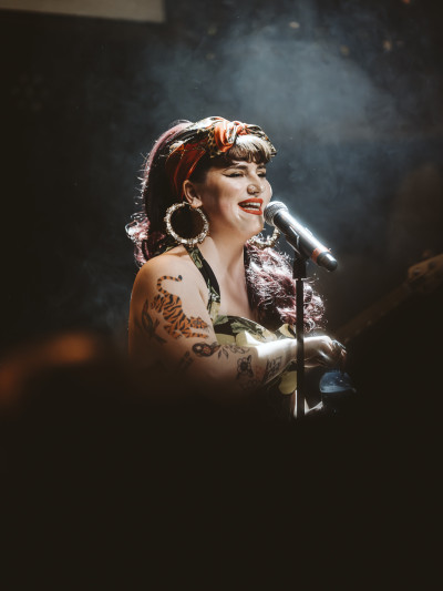 The Amy Winehouse Band / Support: Toby May &middot; Mühle Hunziken