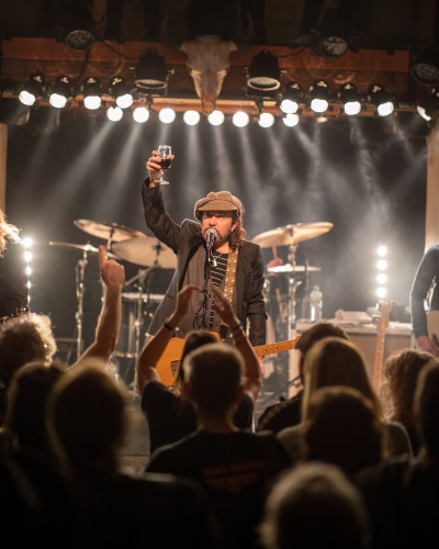 The Quireboys / Support: Twister & The Opposite &middot; Mühle Hunziken
