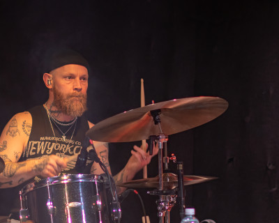 The Quireboys / Support: Twister & The Opposite &middot; Mühle Hunziken