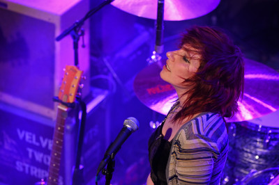 The Subways / Support: Velvet Two Stripes &middot; Mühle Hunziken