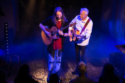 Tommy Emmanuel / Special Guest: Mike Dawes &middot; Mühle Hunziken