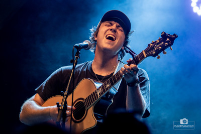 Tors Openair / Support: Julia Leon &middot; Mühle Hunziken