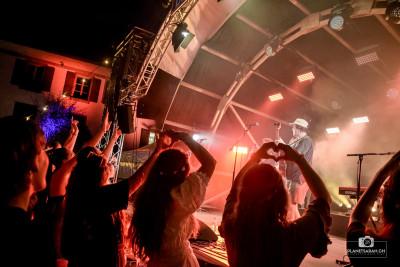 Tors Openair / Support: Julia Leon &middot; Mühle Hunziken