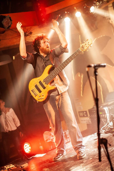 Wille and the Bandits / Support: Hot Like Sushi &middot; Mühle Hunziken