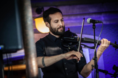 Anna Känzig & Tobey Lucas &middot; Mühle Hunziken