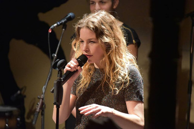 Anna Rossinelli &middot; Mühle Hunziken