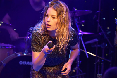 Anna Rossinelli &middot; Mühle Hunziken