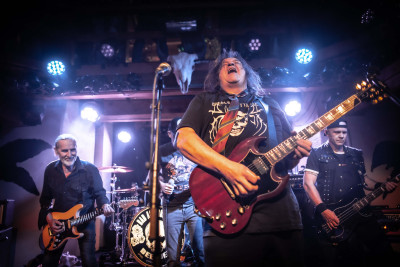 Bad Ass Romance mit Fernando von Arb & 3 Special Guests &middot; Mühle Hunziken