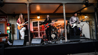 Barrio Colette & The Wise Fools &middot; Mühle Hunziken