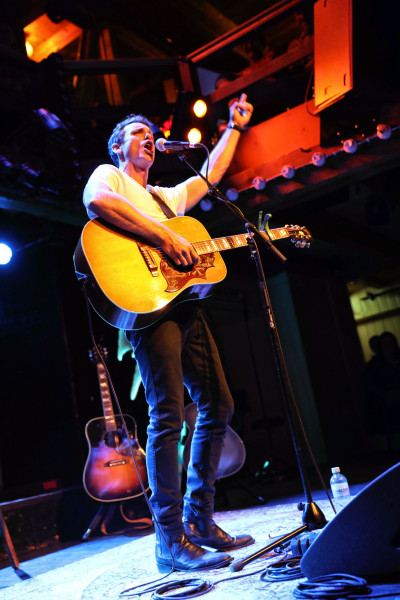 Bastian Baker / Support: Soleroy &middot; Mühle Hunziken