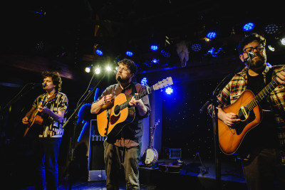Bear's Den / Support: Christof Van Der Ven &middot; Mühle Hunziken