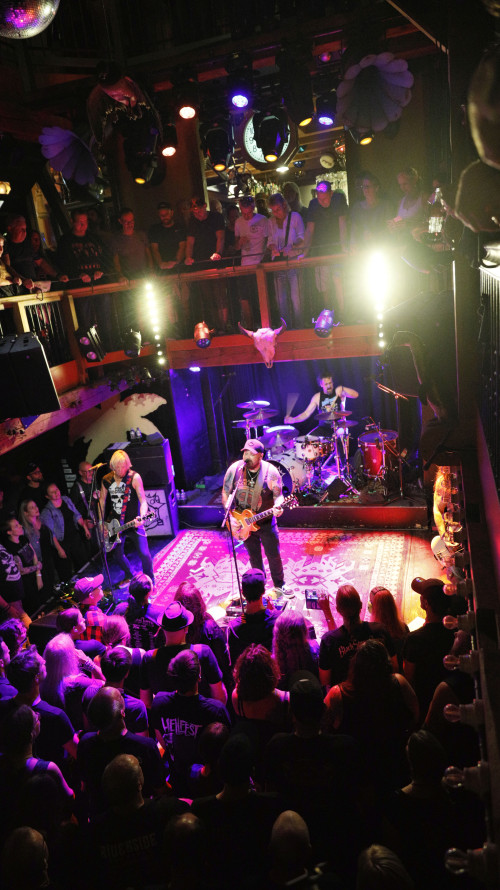 Black Stone Cherry / Support: 10 Years &middot; Mühle Hunziken