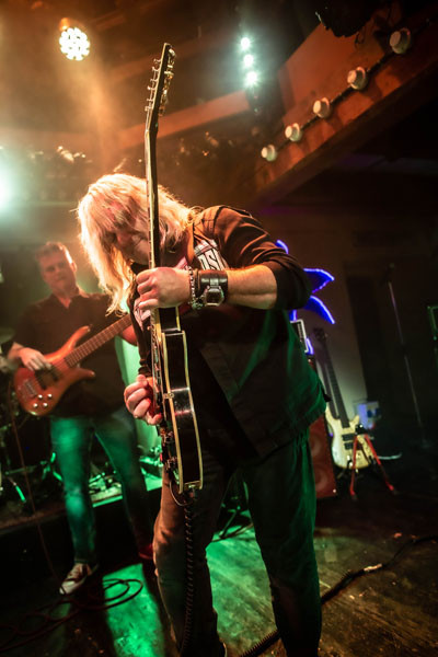 Bluedög / Special Guest: Leo Leoni &middot; Mühle Hunziken