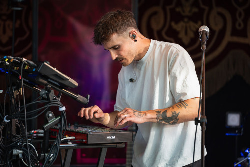 Carrousel / Support: Jay Follo &middot; Mühle Hunziken