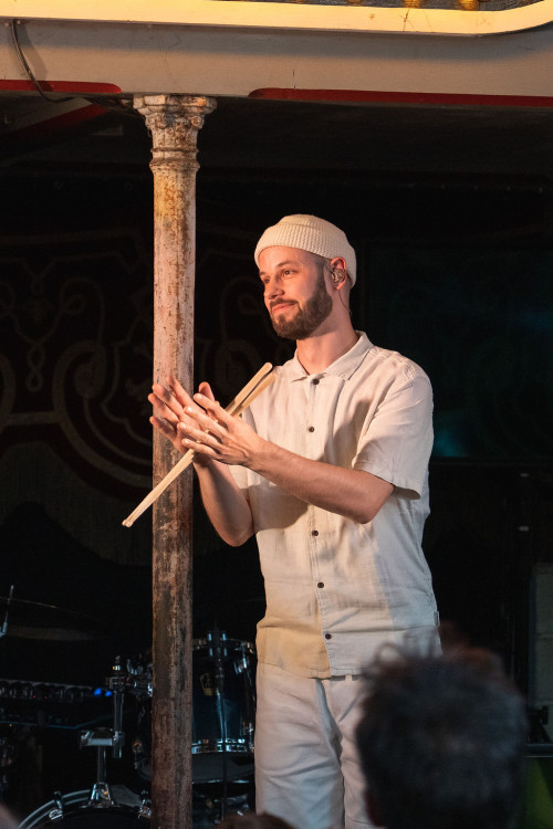 Carrousel / Support: Jay Follo &middot; Mühle Hunziken
