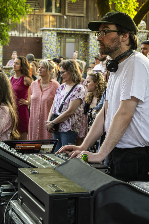 Darren Kiely / Support: Annika Strand &middot; Mühle Hunziken