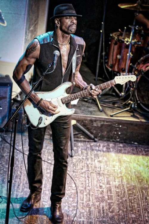 Dennis Jones Blues &middot; Mühle Hunziken