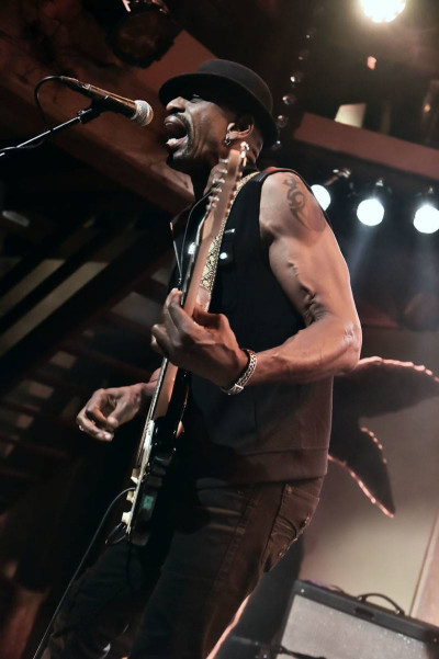 Dennis Jones Blues &middot; Mühle Hunziken