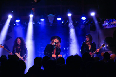 Dirty Honey / Support: The Wild Things &middot; Mühle Hunziken