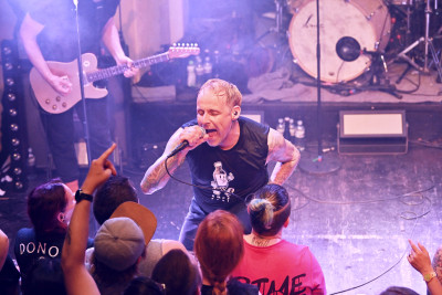 Donots / Support: The High Times &middot; Mühle Hunziken