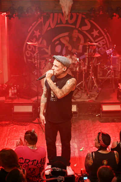 Donots / Support: The High Times &middot; Mühle Hunziken