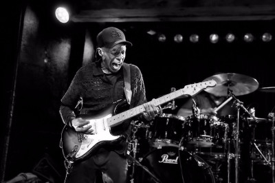 Earth, Wind & Fire Experience &middot; Mühle Hunziken