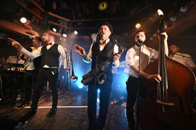 Electro Swing Night mit Klischée &middot; Mühle Hunziken