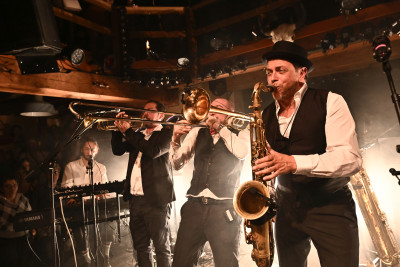 Electro Swing Night mit Klischée &middot; Mühle Hunziken