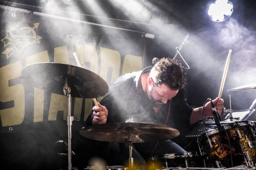 Elegantly Wasted & Book No Bastards &middot; Mühle Hunziken